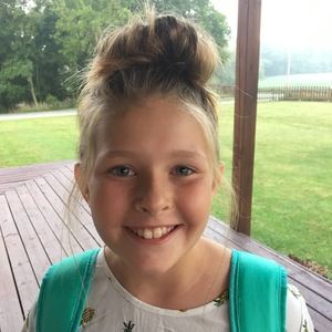 Meet your Posher, Lily